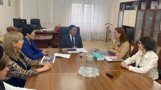 Георгий Степанов провёл рабочую встречу с заместителем председателя комиссии Общественной палаты РФ Натальей Москвитиной