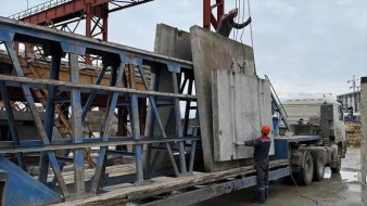 В Якутске в микрорайоне "Звездный" идёт строительство первого дома из изделий модернизированного завода ДСК