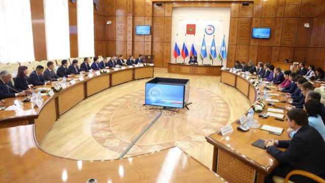Глава Якутии Айсен Николаев отправил Правительство Якутии в отставку