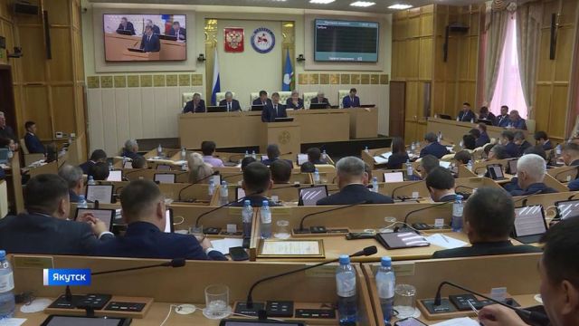 В Якутии утвердили сенатора представителя парламента региона и председателя правительства республики