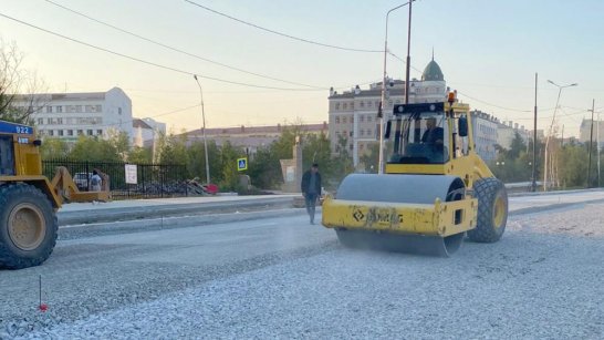 На объекте улично-дорожной сети Якутска проинспектирован ход выполнения ремонтных работ 