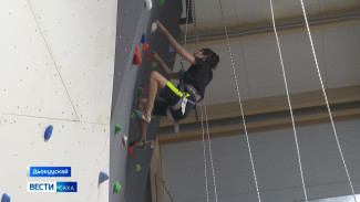 Спортивнай түөлбэҕэ элбэх хайысхалаах саҥа спортивнай киин үлэтин саҕалаата