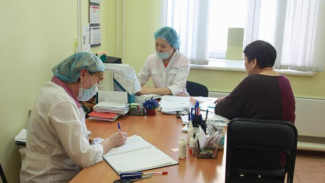В Ленском районе работают врачи-сурдологи из Якутска
