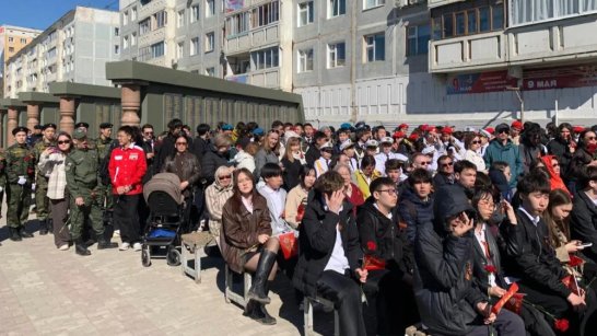В Якутске около 500 детей приняли участие в "Уроке мужества"