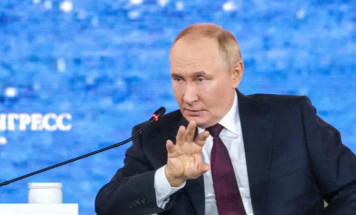 Владимир Путин поручил разработать стратегию развития Дальнего Востока 