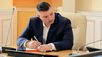 Герой России Николай Соболев прошел стажировку в министерстве образования и науки Якутии