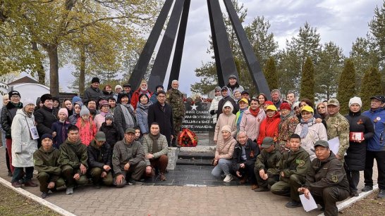 Якутяне посетили памятники воинам-якутянам в Санкт-Петербурге, Ленинградской и Новгородской областях