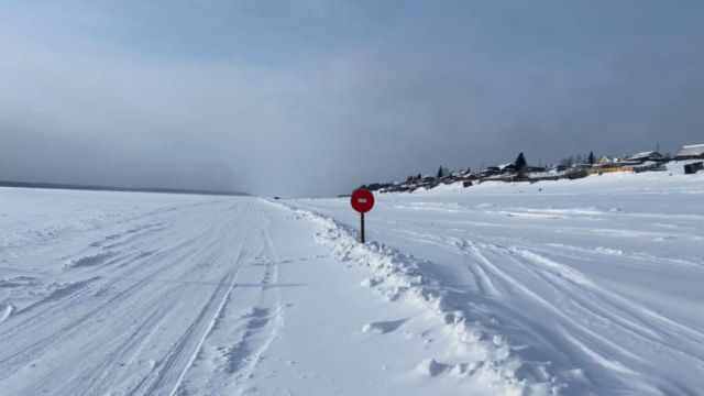 Ухудшение метеоусловий стало причиной закрытия автозимника в Усть-Майском районе