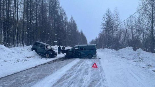 В Алданском районе в результате ДТП пострадали 3 человека