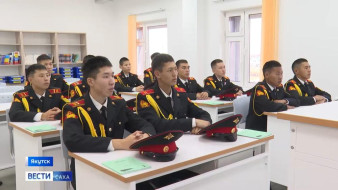Более 400 юнармейцев и кадетов участвуют в фестивале "Армейский городок"