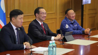 Глава Якутии в День государственности дал старт работе 10 объектов в районах республики