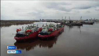 Пробный рейс паромов из Якутска в Нижний Бестях перенесли на 26 мая
