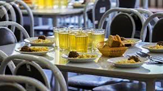 В Якутии дети из малоимущих и малоимущих многодетных семей будут обеспечены ежедневным бесплатным питанием