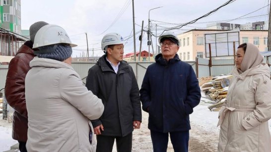 В Якутске проверили ход строительства арендных домов